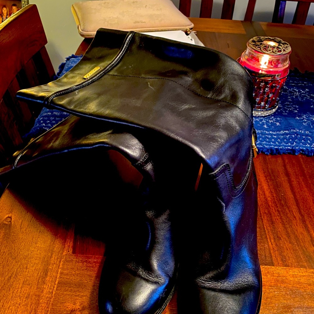 Coach boots